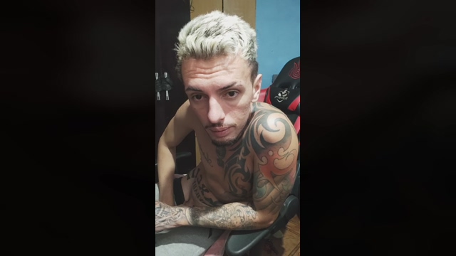 criadafavela  12-04-2022